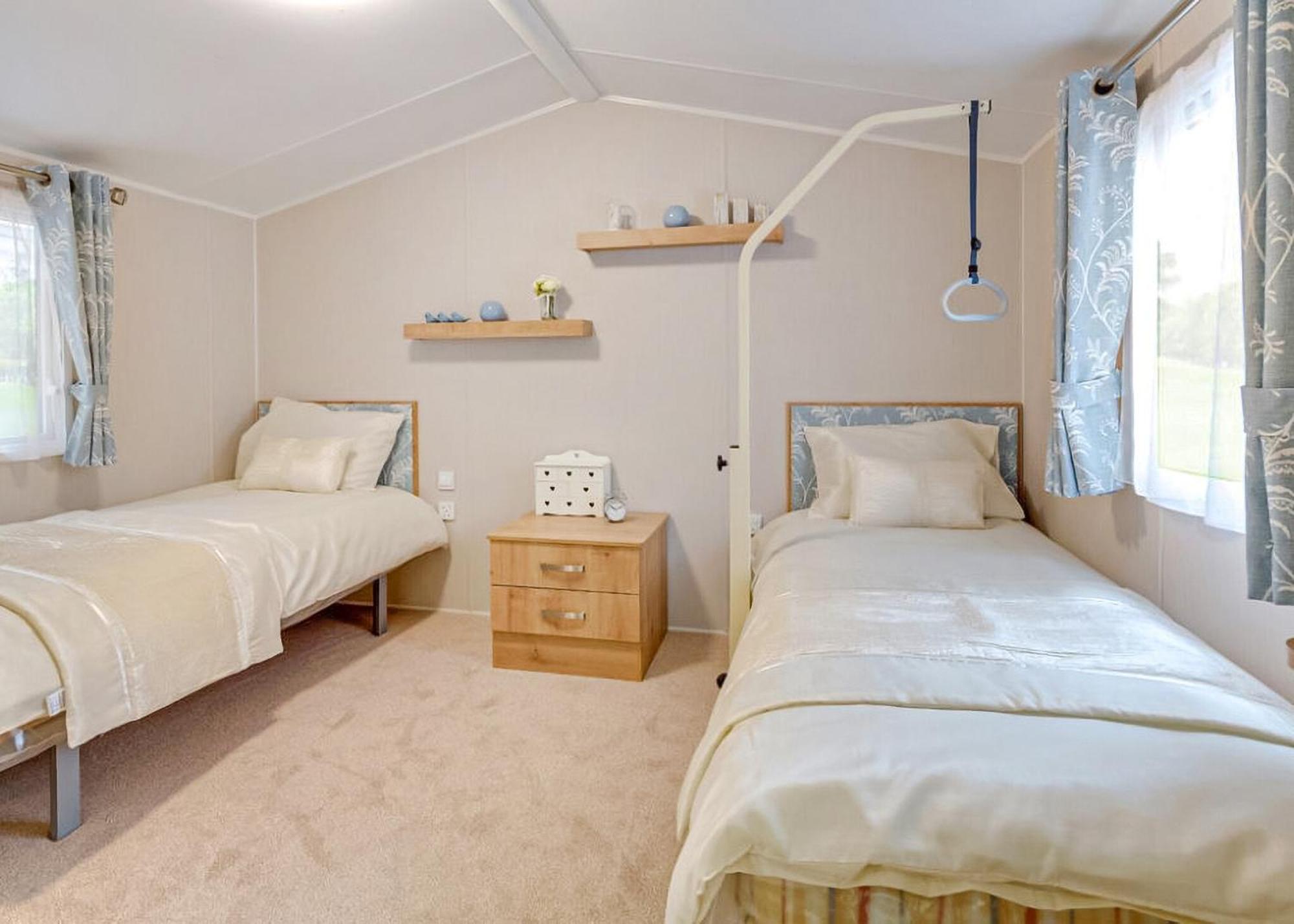 Merryfield And Sandfield Chapel St. Leonards Habitación foto